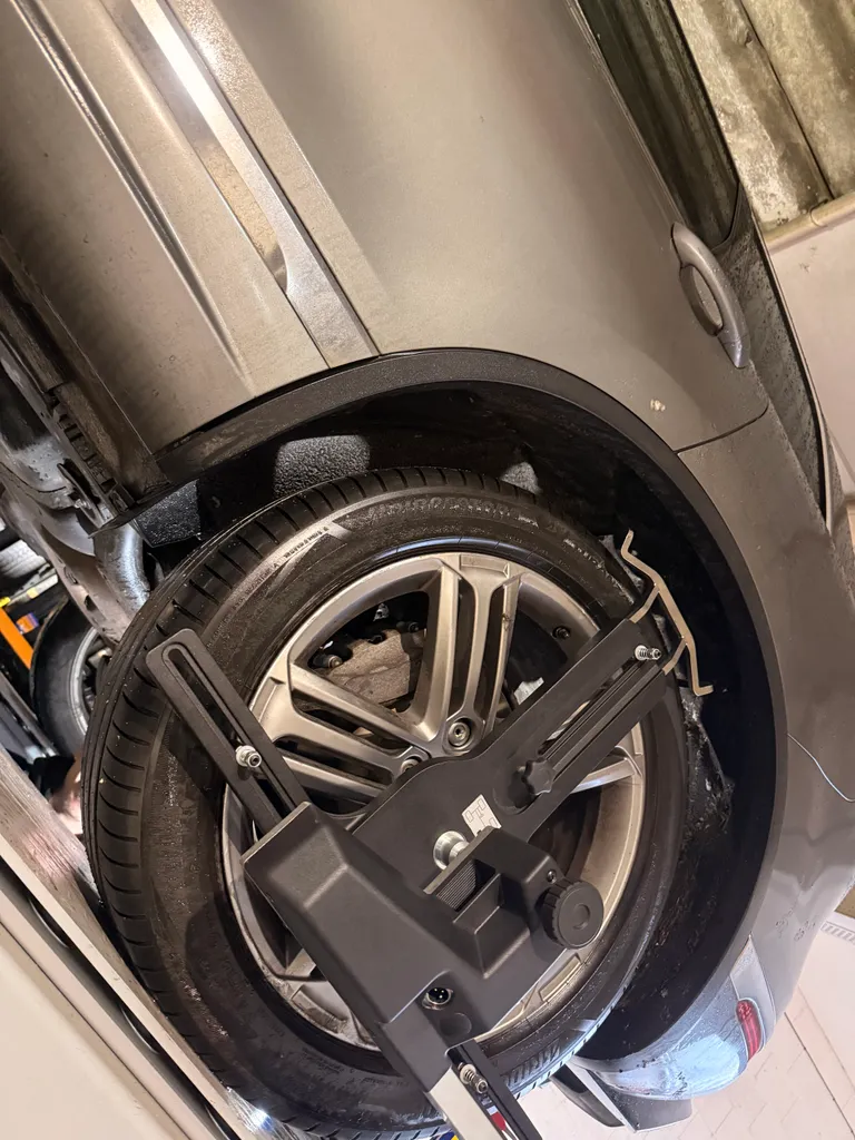 Four Wheel Alignment